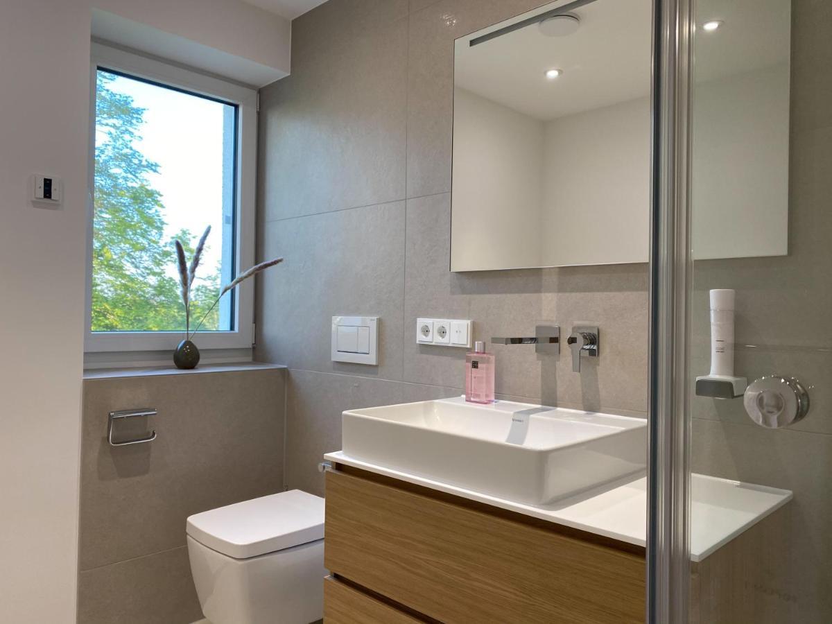 Toploft Serviced Apartments Крайльсгайм Екстер'єр фото
